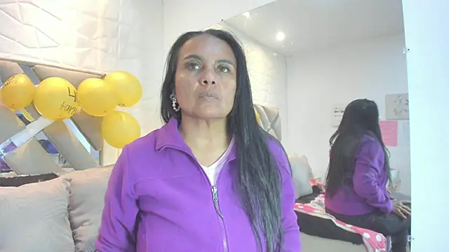 raquell moore online show from 01/06/26, 05:39