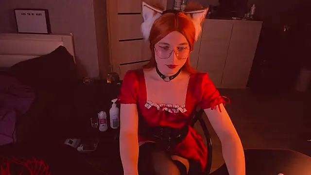 foxy jpg online show from 12/16/25, 09:41