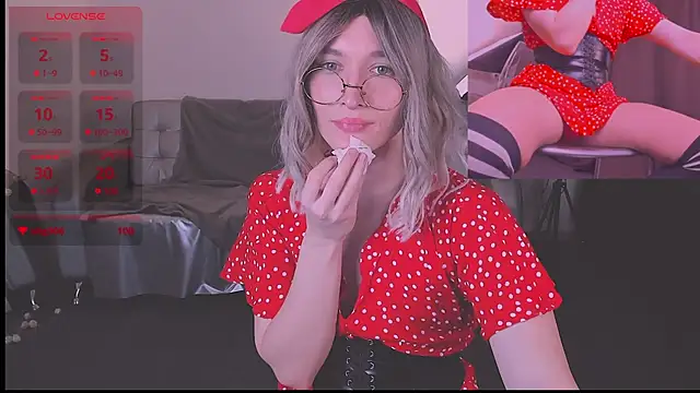 foxy jpg online show from 01/27/25, 11:43