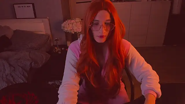 foxy jpg online show from 11/23/25, 12:53