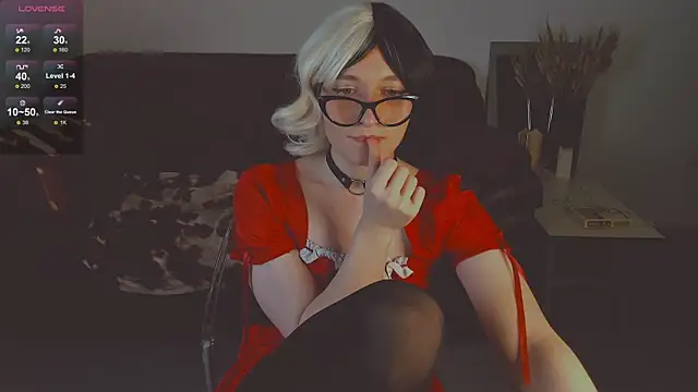 foxy jpg online show from 03/03/25, 11:24