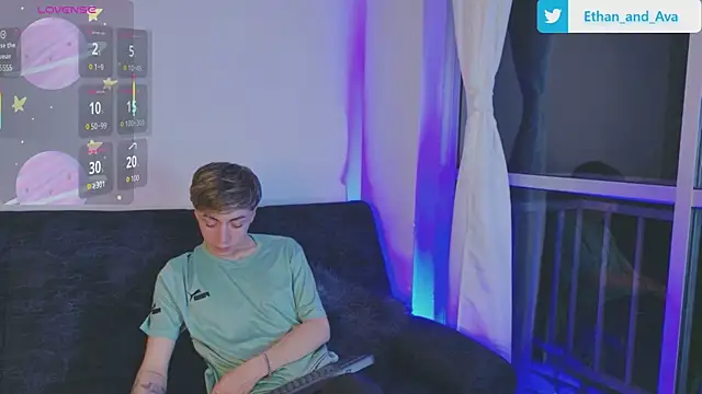 ethan and ava online show from 10/18/25, 02:35