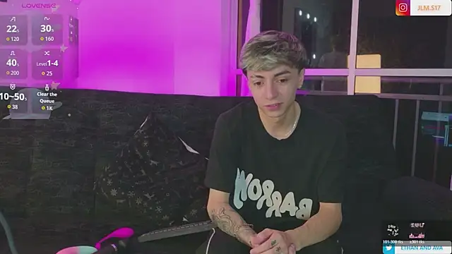 Snapshot of ethan_and_ava chatting on 05/15/26, 02:31 ethan and ava online show from 05/15/26, 02:31