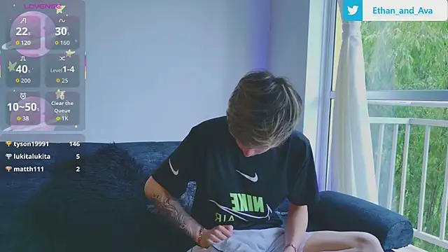 ethan and ava online show from 10/12/25, 03:13