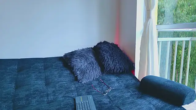 ethan and ava online show from 10/24/25, 03:00