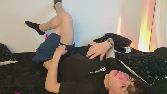 ethan and ava online show from 03/07/26, 02:40