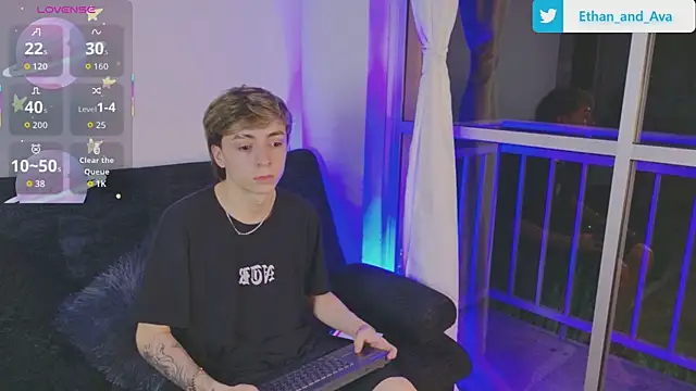 ethan and ava online show from 10/09/25, 02:34