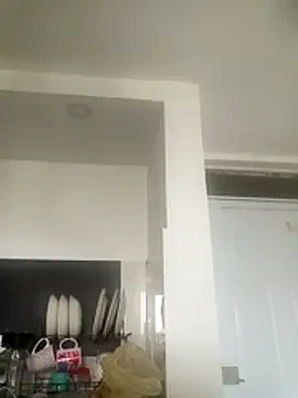 VittoriaTaylor online show from 04/28/26, 04:55