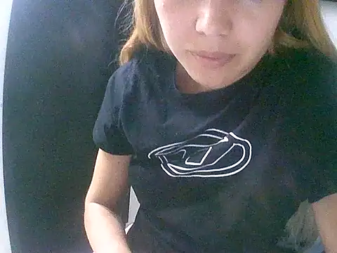 VittoriaTaylor online show from 02/24/26, 12:11