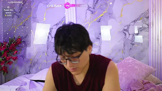 vanilla hot online show from 09/21/25, 07:19