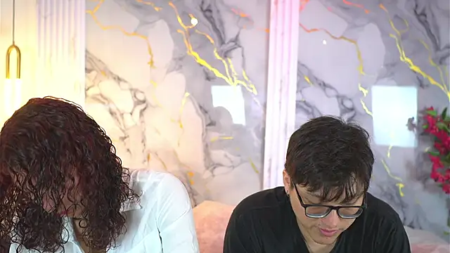 vanilla hot online show from 10/18/25, 01:35