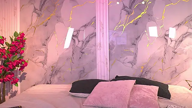 vanilla hot online show from 11/23/25, 07:35