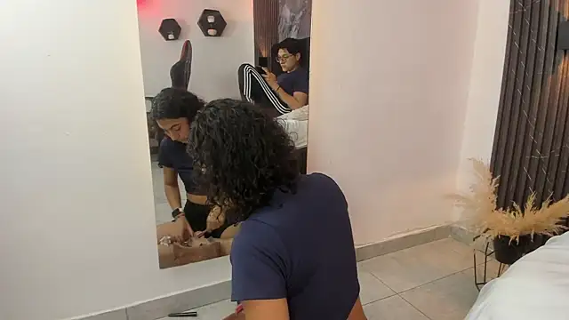 vanilla hot online show from 03/17/25, 01:29