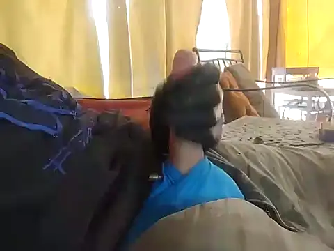 bwcbeat83 online show from 10/26/25, 05:24