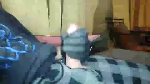 bwcbeat83 online show from 10/25/25, 07:40