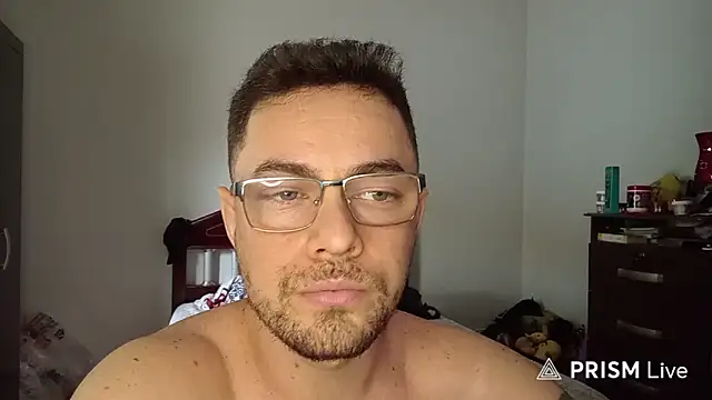 Dyllan   online show from 05/22/26, 01:42