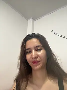 Bella still online show from 04/22/26, 01:07