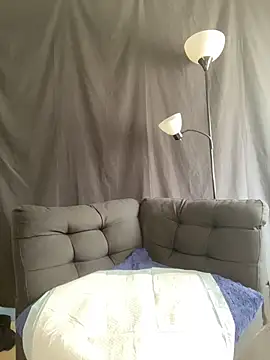 xoxoHotCoCo online show from 04/09/26, 08:15