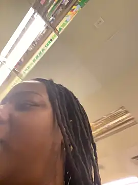 xoxoHotCoCo online show from 04/23/26, 01:35