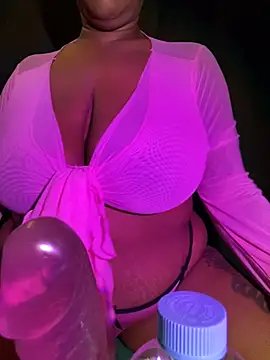 xoxoHotCoCo online show from 01/21/25, 04:10