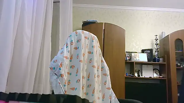 Snapshot of HunterOnBoobs chatting on 03/12/25, 09:56 HunterOnBoobs online show from 03/12/25, 09:56