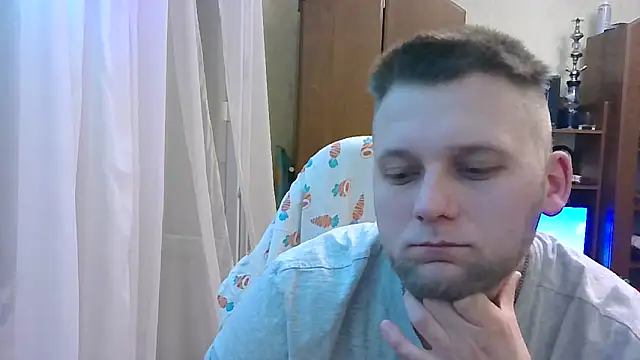 Snapshot of HunterOnBoobs chatting on 03/06/25, 10:47 HunterOnBoobs online show from 03/06/25, 10:47