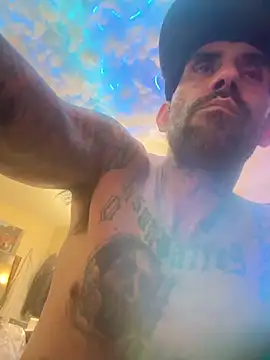 hornycouple818 online show from 02/09/26, 12:58