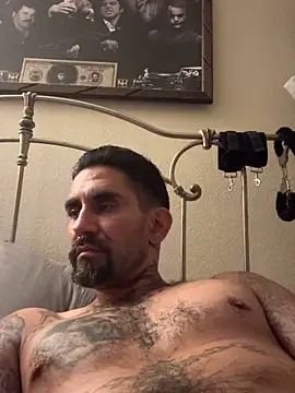 hornycouple818 online show from 11/14/25, 12:20