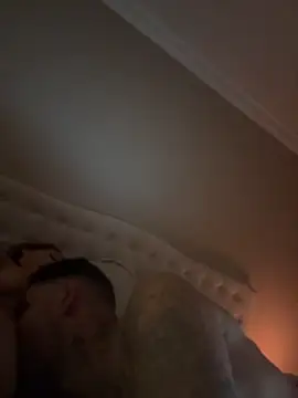 hornycouple818 online show from 04/23/26, 10:44