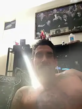 hornycouple818 online show from 05/24/26, 10:26