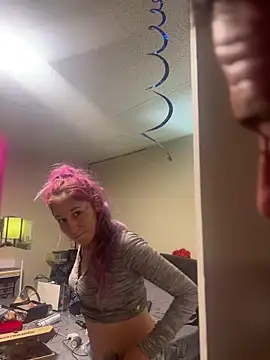 RootedStatus online show from 12/02/25, 06:59