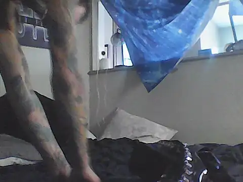 RootedStatus online show from 04/19/26, 05:47