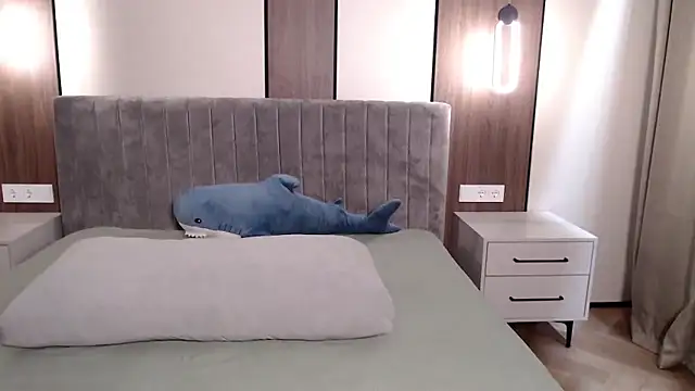 mystiksirenn online show from 11/30/25, 01:23