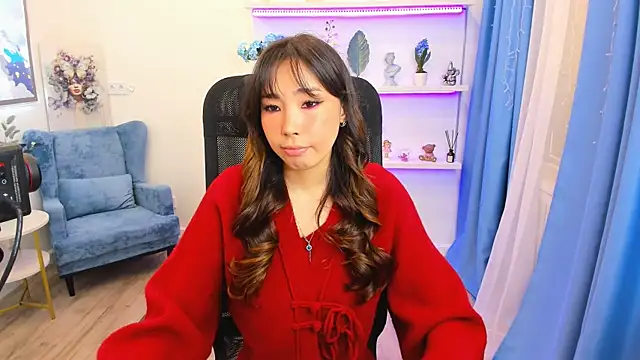 AnnaReyla online show from 01/18/26, 11:24