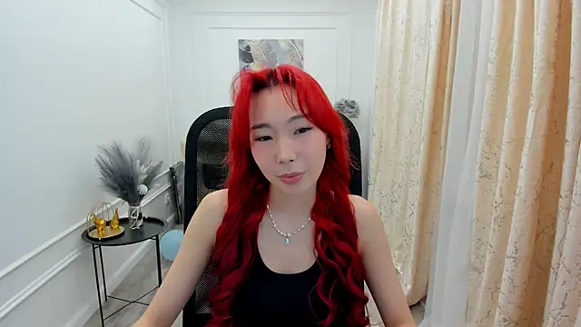 Snapshot of AnnaReyla chatting on 06/09/26, 11:11 AnnaReyla online show from 06/09/26, 11:11