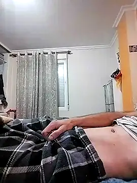 moutt99 online show from 12/17/25, 02:00