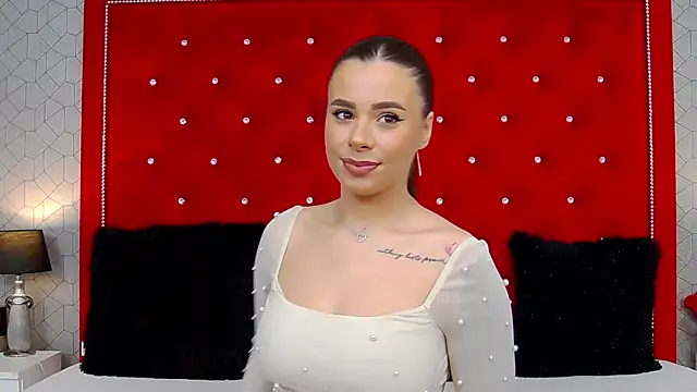 Annabellerise online show from 07/13/26, 04:12
