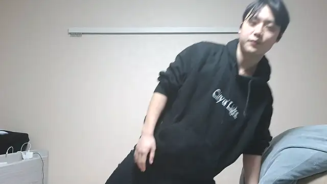 nunnun00 online show from 02/28/25, 08:53