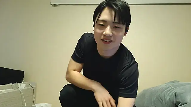 nunnun00 online show from 02/23/25, 06:49