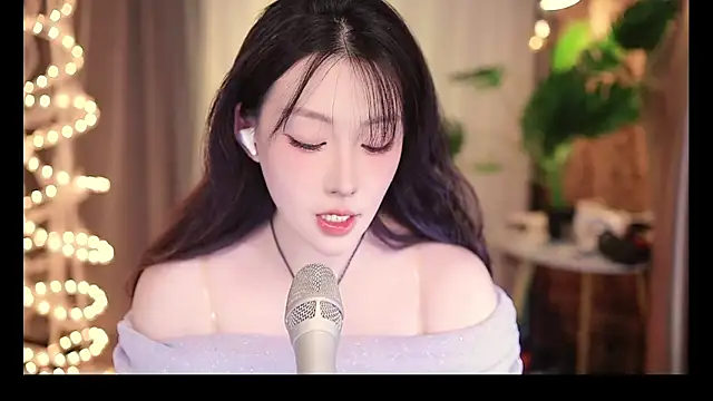 Dou-Dou-er online show from 03/02/25, 12:47