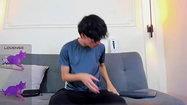 Snapshot of Cum_hunters chatting on 02/10/26, 03:16 Cum hunters online show from 02/10/26, 03:16