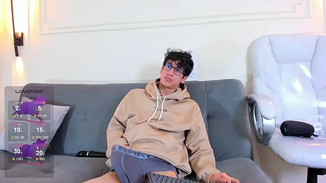 Snapshot of Cum_hunters chatting on 01/11/26, 03:24 Cum hunters online show from 01/11/26, 03:24