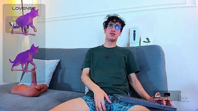 Cum hunters online show from 12/19/25, 03:21