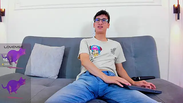 Snapshot of Cum_hunters chatting on 02/25/26, 03:51 Cum hunters online show from 02/25/26, 03:51