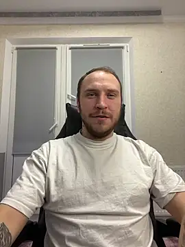 Snapshot of _XxX-XxX_ chatting on 03/02/25, 12:31 XxX-XxX online show from 03/02/25, 12:31