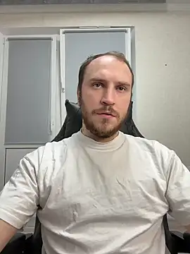 Snapshot of _XxX-XxX_ chatting on 03/19/25, 12:26 XxX-XxX online show from 03/19/25, 12:26