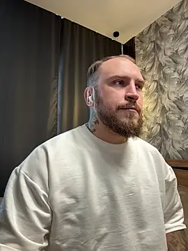  XxX-XxX  online show from 10/24/25, 07:18