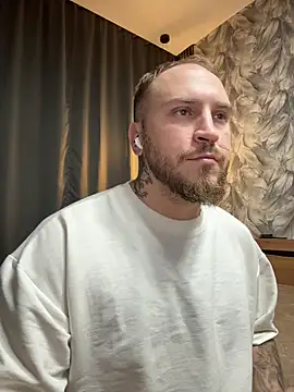  XxX-XxX  online show from 11/05/25, 05:27