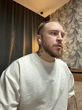  XxX-XxX  online show from 11/09/25, 03:05