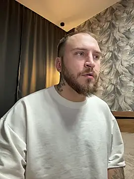  XxX-XxX  online show from 11/12/25, 02:54